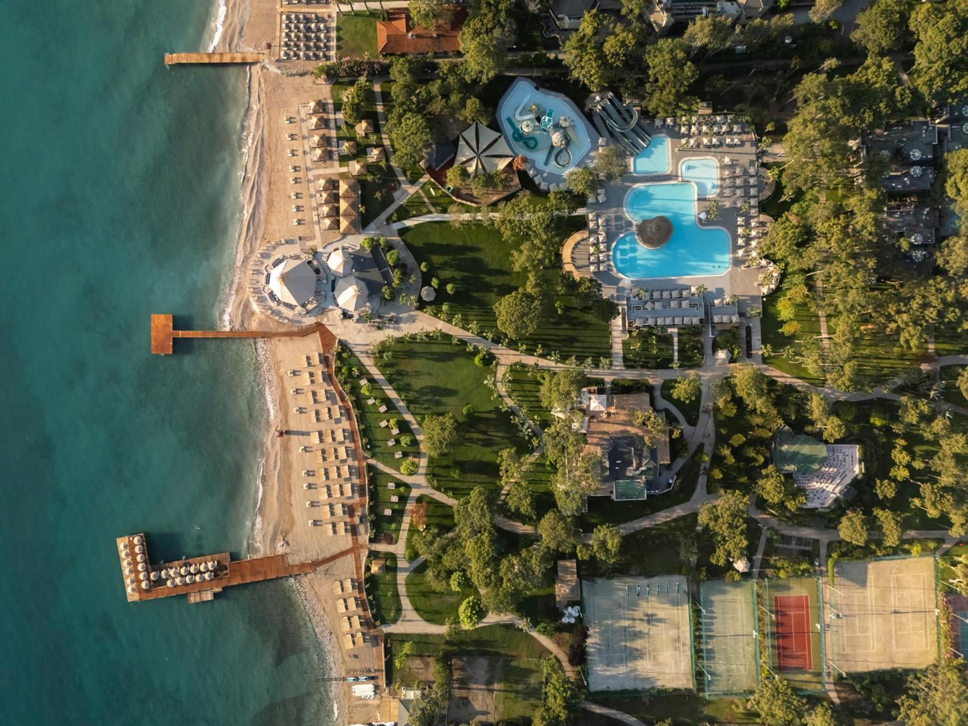 Balmy Foresta Complex 5*